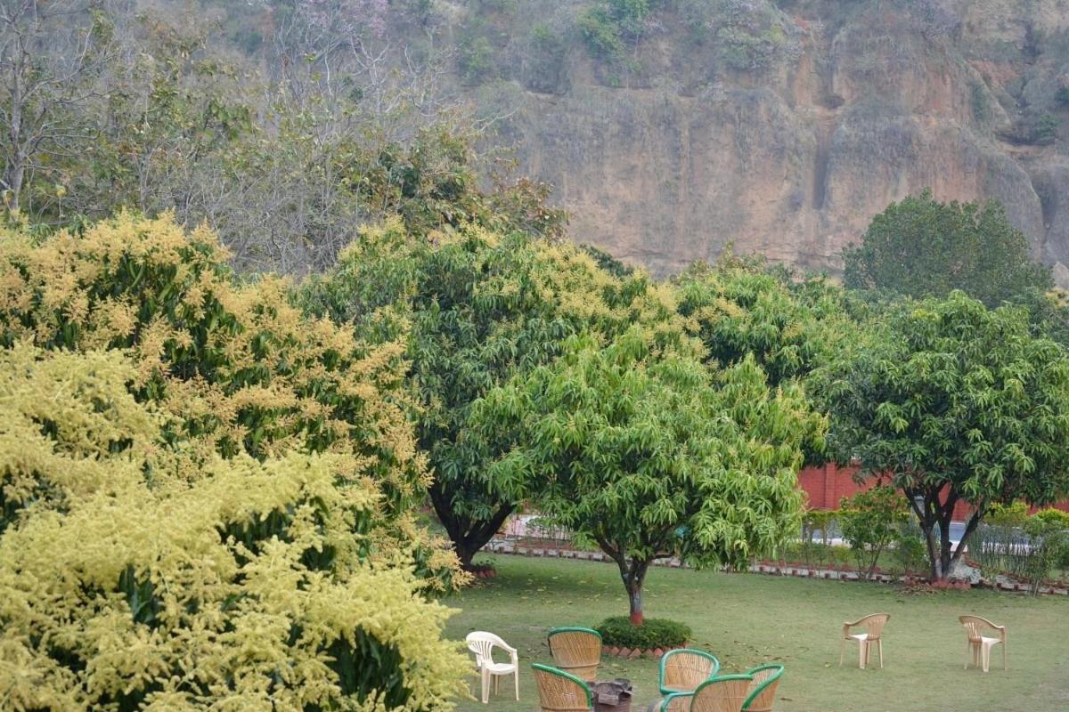 רמנגר Jim Corbett Resort מראה חיצוני תמונה